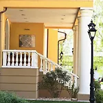 Hotel *** Plauter Kuria Hotel Velky Meder