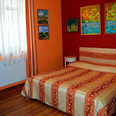 Hotel *** Plauter Kuria 3*