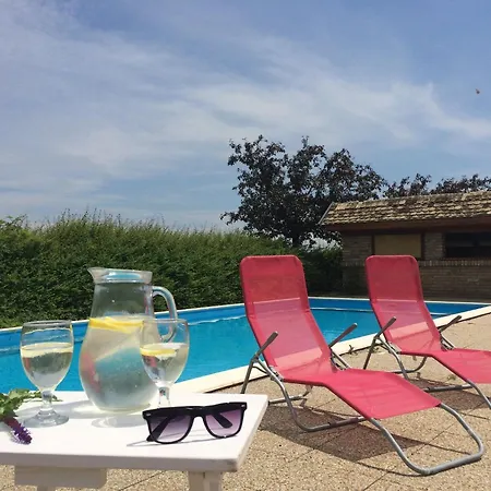 *** Plauter Kuria Otel