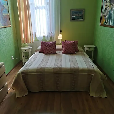 Hotel *** Plauter Kuria 3*