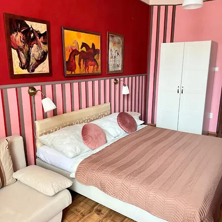Hotel *** Plauter Kuria Hotel 3*