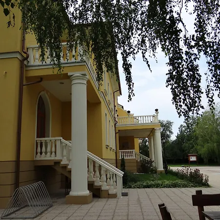 *** Plauter Kuria 3*