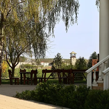 *** Plauter Kuria 3* Veľký Meder